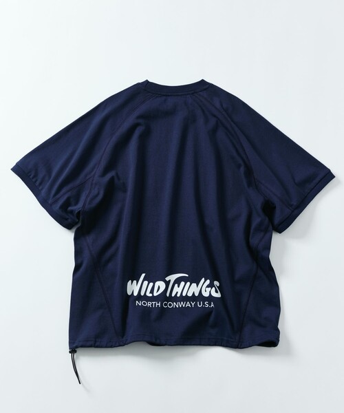 FREAK'S STORE（フリークスストア）の「限定展開 WILD THINGS×FREAK'S STORE/ワイルドシングス 別注 ビッグシルエット ラグランスリーブ クルーネックTシャツ/バックプリント（Tシャツ/カットソー・メンズ・ブラック/ホワイト/ネイビー・MEDIUM/LARGE/SMALL）」の3枚目の写真