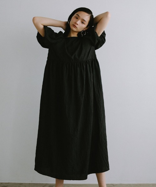 e/rm（イーアールエム）の「【e/rm】ワッシャードレスワンピース（ワンピース・レディース・ブラック/グリーン/アイボリー/イエロー系その他・FREE）」の3枚目の写真