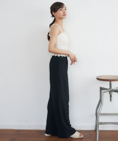 RETRO GIRL（レトロガール）の「カップ付シャーリングキャミ（キャミソール・レディース・ブラック/ナチュラル/イエロー/ブルー・FREE）」の9枚目の写真