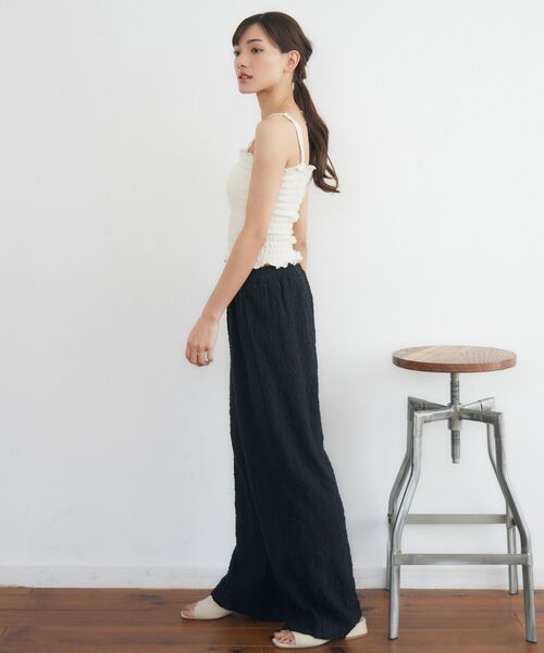 RETRO GIRL（レトロガール）の「カップ付シャーリングキャミ（キャミソール・レディース・ブラック/ナチュラル/イエロー/ブルー・FREE）」の10枚目の写真