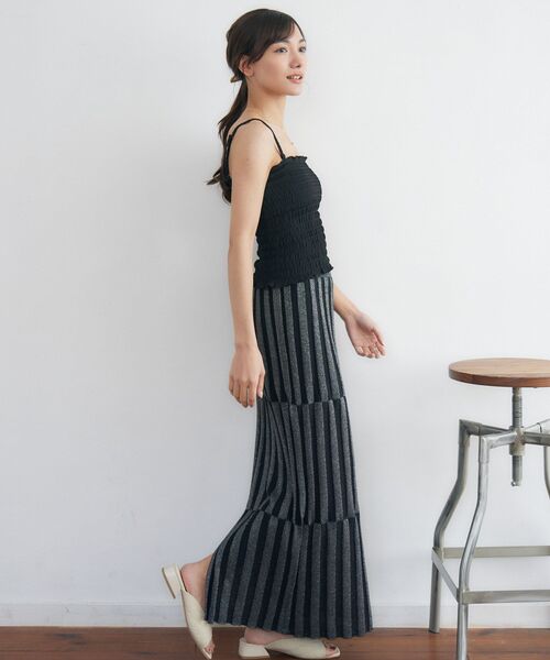 RETRO GIRL（レトロガール）の「カップ付シャーリングキャミ（キャミソール・レディース・ブラック/ナチュラル/イエロー/ブルー・FREE）」の17枚目の写真