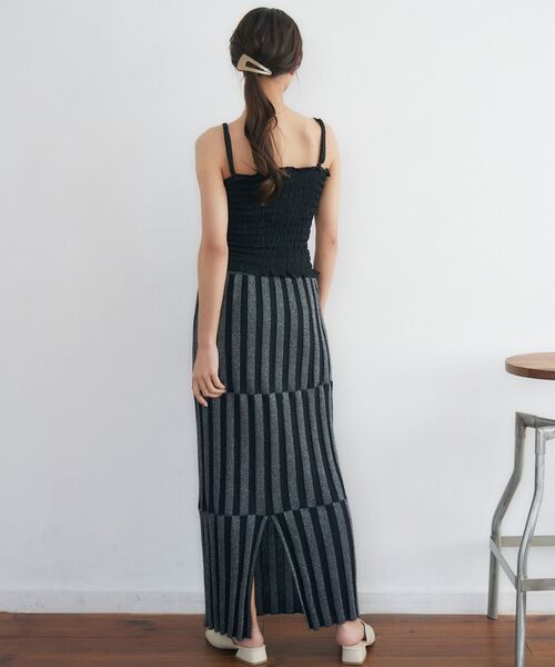 RETRO GIRL（レトロガール）の「カップ付シャーリングキャミ（キャミソール・レディース・ブラック/ナチュラル/イエロー/ブルー・FREE）」の19枚目の写真