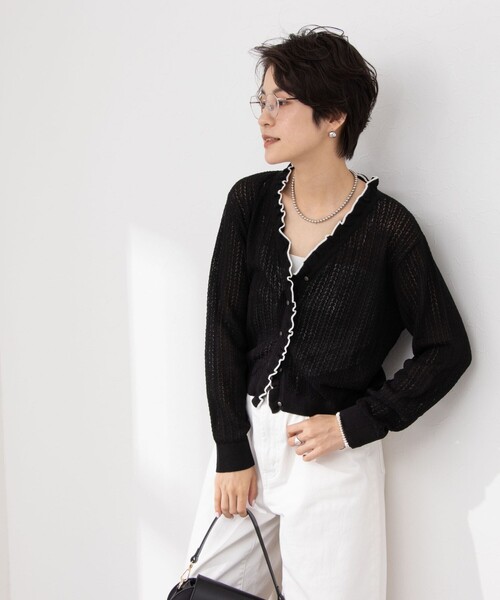 Rie Miller（リエミラー）の「《手洗い可能》透かし編みフリルVネック