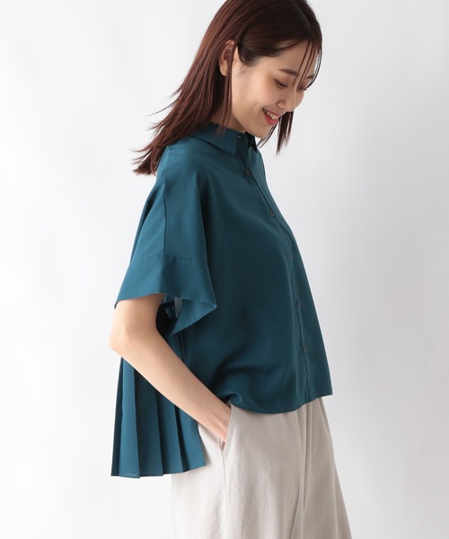 GLOBAL WORK（グローバルワーク）の「お手入れらくらくバックプリーツクロップドシャツ半袖/992247（シャツ/ブラウス）」 - WEAR