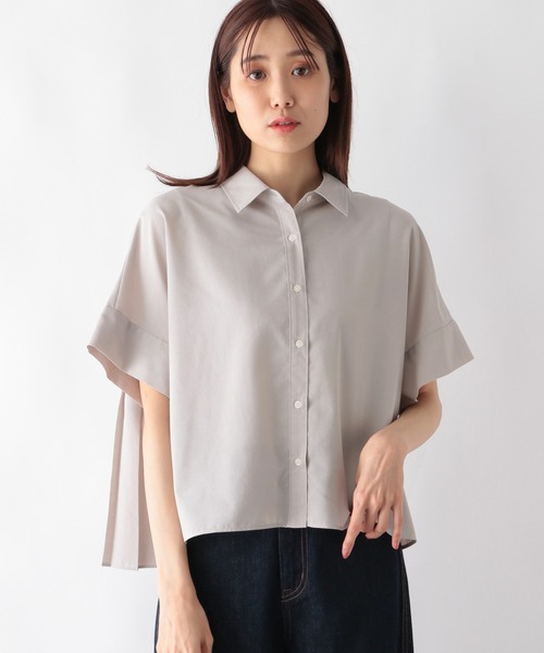 GLOBAL WORK（グローバルワーク）の「お手入れらくらくバックプリーツクロップドシャツ半袖/992247（シャツ/ブラウス）」 - WEAR