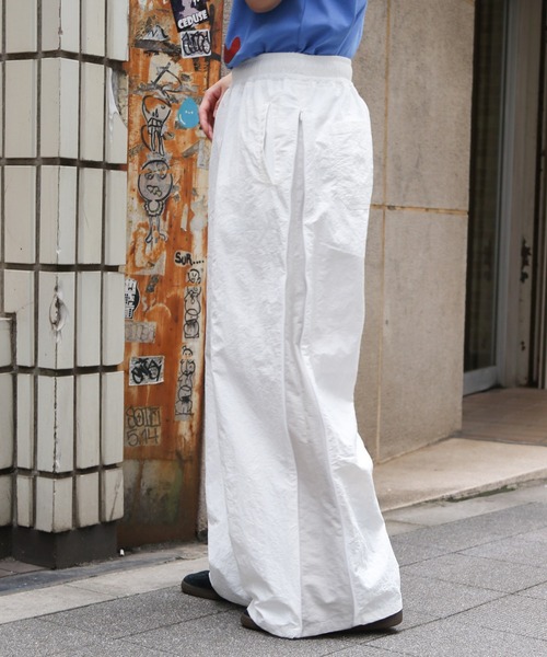 3.3 Field Trip （3.3フィールドトリップ）の「3.3 Field Trip／SIDE ZIP NYLONパンツ（その他パンツ・メンズ・ブラック/ホワイト・MEDIUM/LARGE）」の5枚目の写真