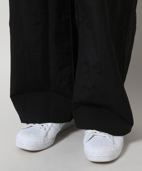 3.3 Field Trip （3.3フィールドトリップ）の「3.3 Field Trip／SIDE ZIP NYLONパンツ（その他パンツ・メンズ・ブラック/ホワイト・MEDIUM/LARGE）」の22枚目の写真