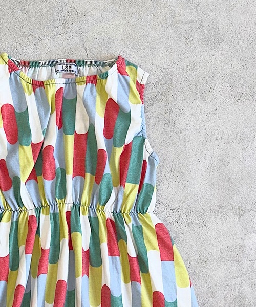 Life Support Products（ライフサポートプロダクツ）の「タンクトップ総柄ワンピース（80～150cm）（ワンピース・キッズ・ストライプ/チェック/マルチ/オフホワイト・80/90/95/100/110/120/130/140/150）」の8枚目の写真