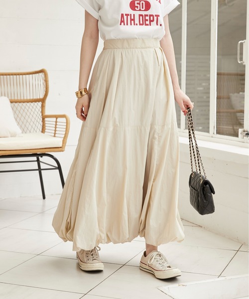 ANGIE(アンジー)の「タフタ バルーン スカート(スカート・レディース・オフホワイト/ナチュラル/ブラック・FREE)」の16枚目の写真