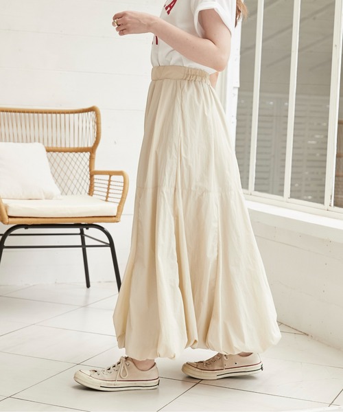 ANGIE(アンジー)の「タフタ バルーン スカート(スカート・レディース・オフホワイト/ナチュラル/ブラック・FREE)」の18枚目の写真