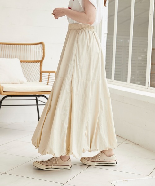 ANGIE(アンジー)の「タフタ バルーン スカート(スカート・レディース・オフホワイト/ナチュラル/ブラック・FREE)」の19枚目の写真