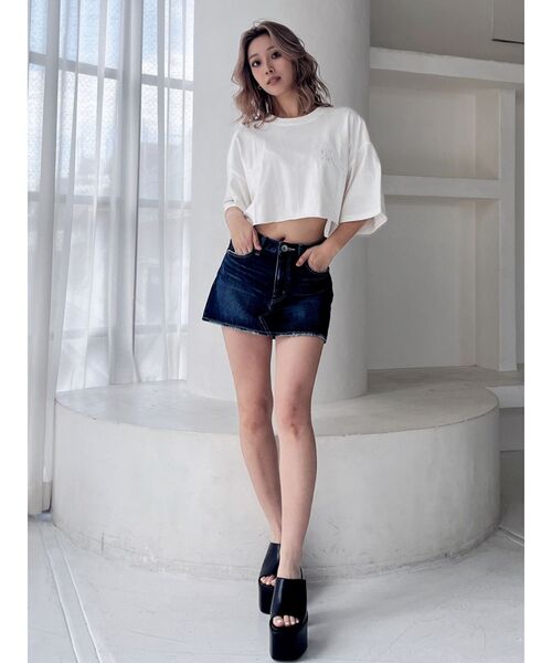 GYDA（ジェイダ）の「Square gydaショートBIG Tシャツ（Tシャツ/カットソー・レディース・オフホワイト/ブラック/ベージュ・FREE）」の8枚目の写真