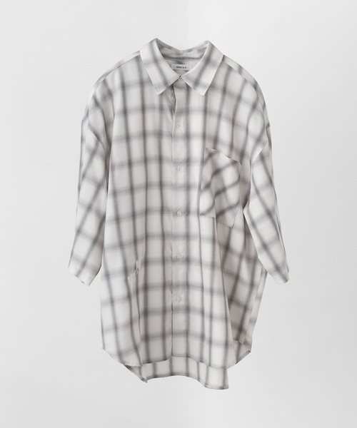 ONCILY(オンシェリー)の「OMBRE CHECK SHIRT / オンブレチェックシャツ(シャツ/ブラウス・メンズ・ブルー/アイボリー・LARGE/MEDIUM/SMALL)」の2枚目の写真