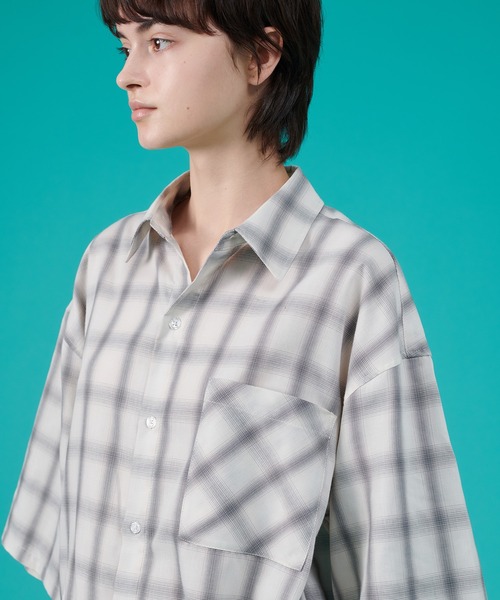 ONCILY(オンシェリー)の「OMBRE CHECK SHIRT / オンブレチェックシャツ(シャツ/ブラウス・メンズ・ブルー/アイボリー・LARGE/MEDIUM/SMALL)」の21枚目の写真