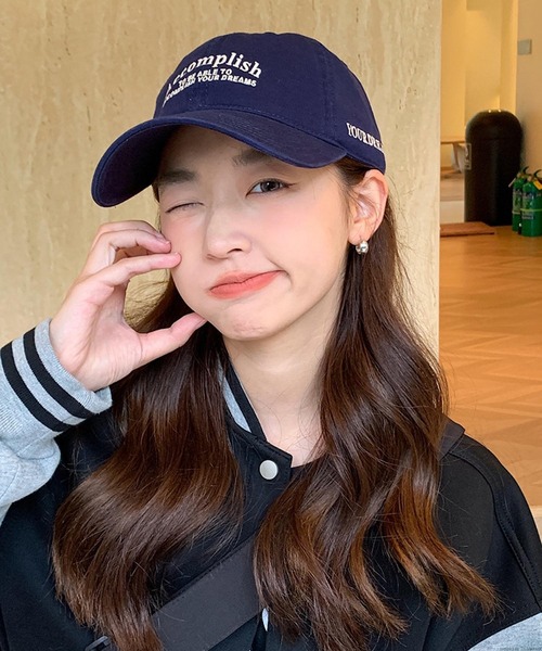 TONE SELECT GOODS（トーンセレクトグッズ）の「pur chouchou/ロゴ刺繍キャップ P4272（キャップ・レディース・ネイビー/アイボリー/ブラック/ブラック系その他/ブラウン系その他/ブラウン・FREE）」の6枚目の写真