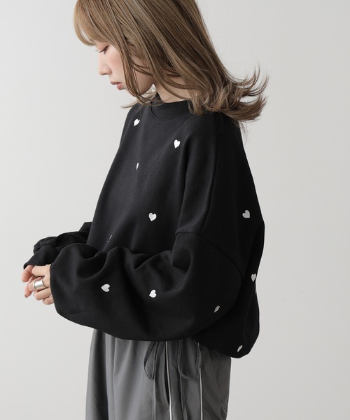 美品⭐︎レオナール 長袖 トップス ロゴ刺繍 柄 UV対策 美品⭐︎レオナール 長袖 トップス ロゴ刺繍 柄 UV対策 美品