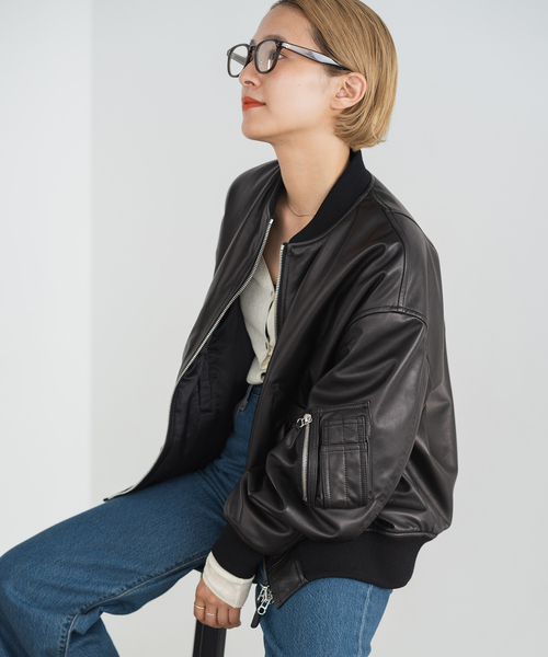 Spick & Span（スピックアンドスパン）の「LOT/SMPL-008 LEATHER MA-1（ライダースジャケット・レディース・ブラック・36/38）」の9枚目の写真