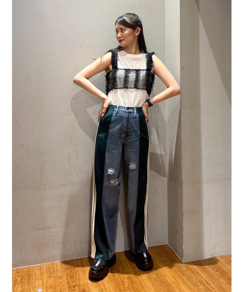 RODEO CROWNS WIDE BOWL（ロデオクラウンズワイドボウル）の「スタッズタンクトップ（タンクトップ・レディース・オフホワイト/サックスブルー/ブラック・FREE）」の18枚目の写真