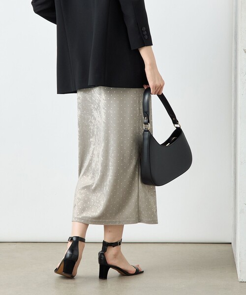 NOLLEY’S Sophi(ノーリーズソフィ)の「《セットアップ対応》箔ドットベロアタイトスカート(スカート・レディース・ベージュ系その他/ブラック系その他・38/36/34)」の11枚目の写真