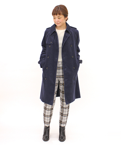 Sheta（シータ）の「ライナー付きコーデュロイトレンチコート（トレンチコート・レディース・ネイビー/ベージュ・FREE）」の20枚目の写真