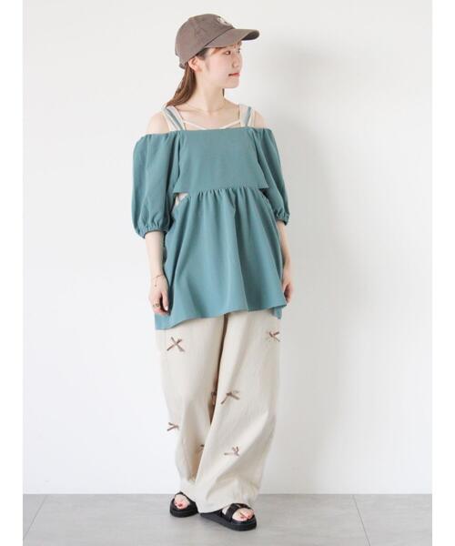 ehka sopo（エヘカソポ）の「2WAYオフショルダーブラウス（シャツ/ブラウス・レディース・キナリ/ブラック/ミント/ピンク・F）」の20枚目の写真