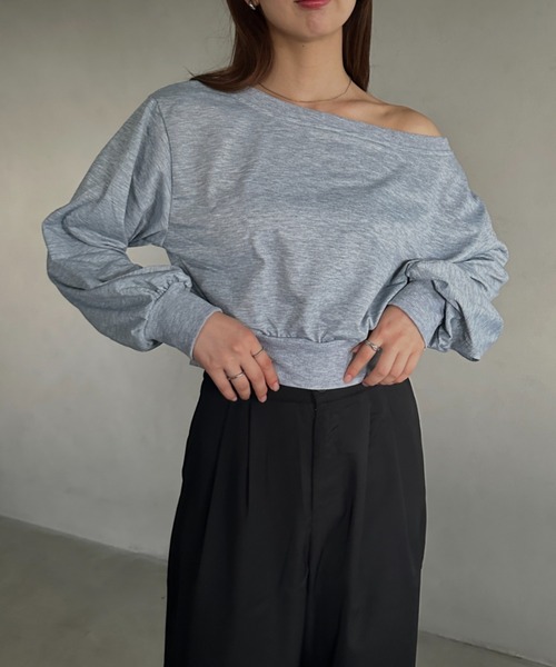 MYMOOD.（マイムード）の「オフショルダースウェットトップス（スウェット・レディース・グレー/ブラック/ホワイト・FREE）」の21枚目の写真