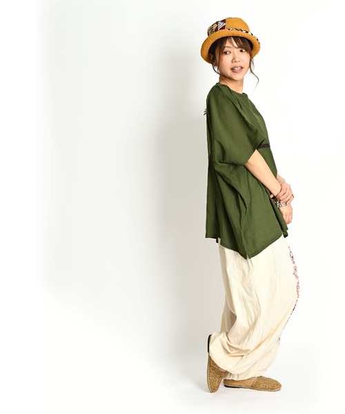 MARAI(マーライ)の「エスニックプリント バルーンパンツ ウエストゴム アラジンサルエルパンツ(その他パンツ・レディース・ブラック/カーキ/ブルー/パープル/ブラウン/レッド/ホワイト・FREE)」の10枚目の写真