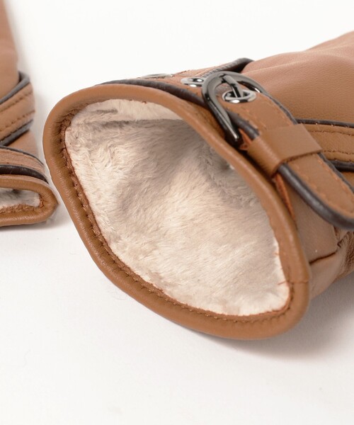 Ray BEAMS（レイビームス）の「レザー ベルト グローブ（手袋・レディース・レッド/ブラウン系その他3/ブラック・ONE SIZE）」の17枚目の写真