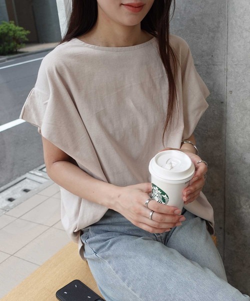 CORNERS（コーナーズ）の「USAコットンタックスリーブTシャツ（Tシャツ/カットソー・レディース・ブラック/チャコールグレー×パープル/グレイッシュベージュ/オフホワイト/チャコールグレー/キャメル・FREE）」の5枚目の写真
