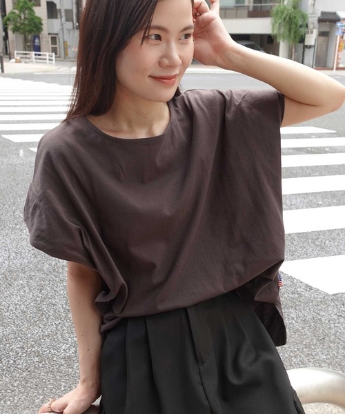 CORNERS(コーナーズ)の「USAコットンタックスリーブTシャツ【接触冷感】(Tシャツ/カットソー・レディース・ブラック/チャコールグレー×パープル/グレイッシュベージュ/オフホワイト/チャコールグレー/キャメル・FREE)」の16枚目の写真