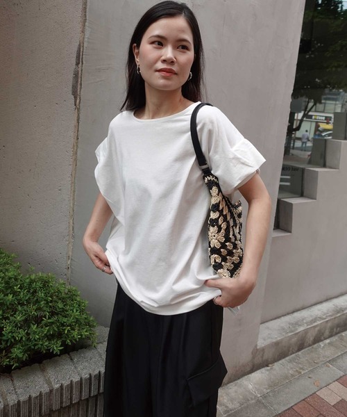 CORNERS(コーナーズ)の「USAコットンタックスリーブTシャツ【接触冷感】(Tシャツ/カットソー・レディース・ブラック/チャコールグレー×パープル/グレイッシュベージュ/オフホワイト/チャコールグレー/キャメル・FREE)」の21枚目の写真