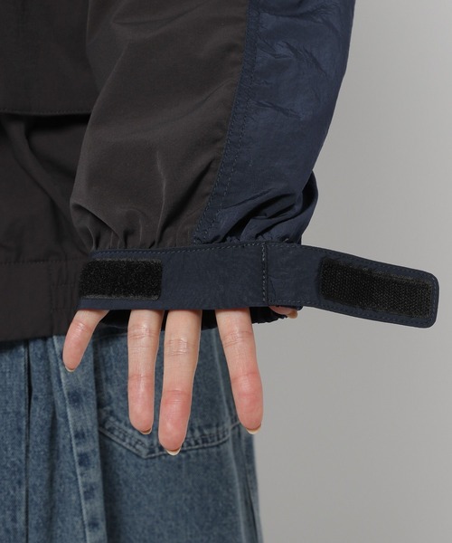 niko and...（ニコアンド）の「切り替えポケットマウンテンパーカー（マウンテンパーカー・レディース・ボルドー/ネイビー/アイボリー・LARGE/MEDIUM）」の19枚目の写真