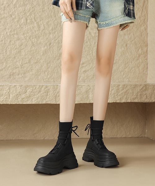 Lace Ladies(レースレディース)の「ニット ドッキング レースアップ 厚底 ショートブーツ(ブーツ・レディース・ブラック/ベージュ・23/23.5/ 25/22.5/24/24.5)」の3枚目の写真