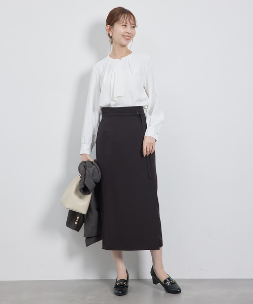 ROPE' PICNIC(ロペピクニック)の「【WEB限定】2サイズ展開/メタルボタンボウタイ風ブラウス(シャツ/ブラウス・レディース・チャコールグレー/ライトグリーン/ホワイト/ラベンダー・36/38)」の10枚目の写真