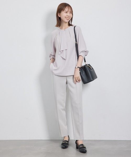 ROPE' PICNIC(ロペピクニック)の「【WEB限定】2サイズ展開/メタルボタンボウタイ風ブラウス(シャツ/ブラウス・レディース・チャコールグレー/ライトグリーン/ホワイト/ラベンダー・36/38)」の21枚目の写真