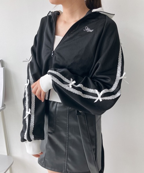 AS KNOW AS plus（アズノゥアズプラス）の「◇アソートデザイントラックジャケット（ジャージ・レディース・ベージュ系その他/ホワイト系/ブラック系その他/アイボリー系/ブラウン系その他2/オレンジ系1/アイボリー系1/ブラック系その他2・FREE）」の16枚目の写真