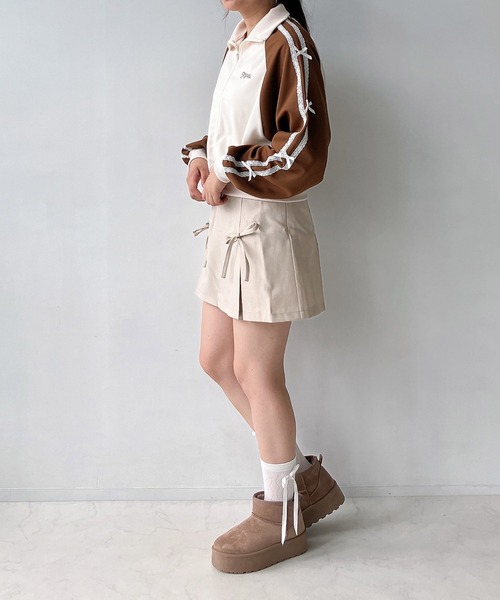 AS KNOW AS plus（アズノゥアズプラス）の「◇アソートデザイントラックジャケット（ジャージ・レディース・ベージュ系その他/ホワイト系/ブラック系その他/アイボリー系/ブラウン系その他2/オレンジ系1/アイボリー系1/ブラック系その他2・FREE）」の15枚目の写真