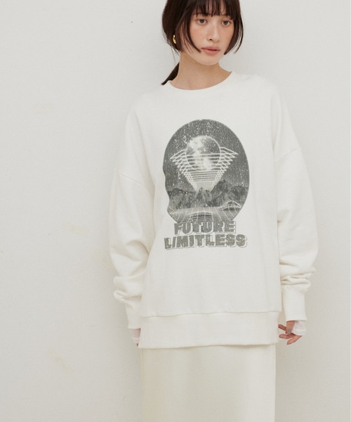 LARUTA(ラルータ)の「【LARUTA】FUTURE LIMITLESS 裏毛プルオーバー(Tシャツ/カットソー・レディース・オフホワイト/グレー/チャコールグレー・FREE)」の10枚目の写真