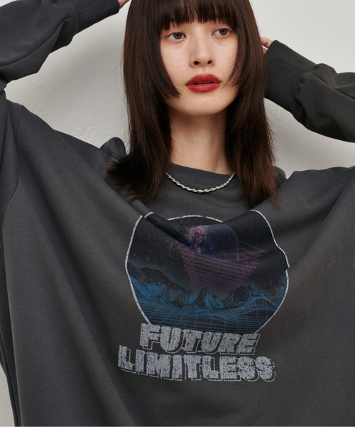 LARUTA(ラルータ)の「【LARUTA】FUTURE LIMITLESS 裏毛プルオーバー(Tシャツ/カットソー・レディース・オフホワイト/グレー/チャコールグレー・FREE)」の14枚目の写真