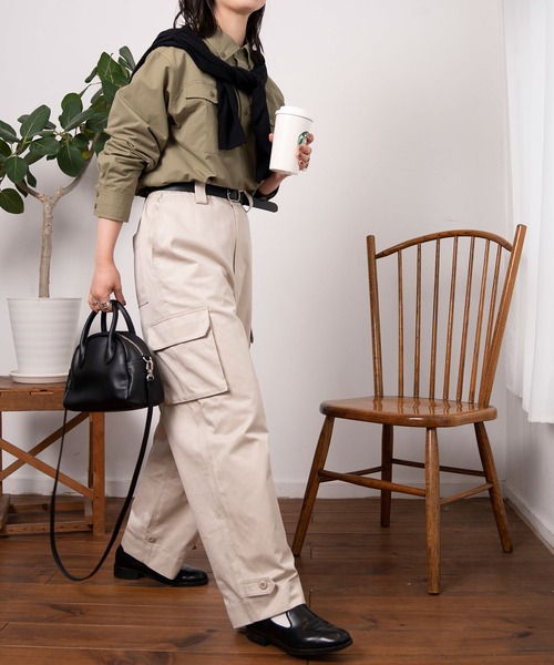 INTERPLAY(インタープレイ)の「【INTERPLAY x AYUMI】M47 type CARGO PANTS(UNISEX)(カーゴパンツ・レディース・ブラック/グレイッシュベージュ・FREE)」の16枚目の写真