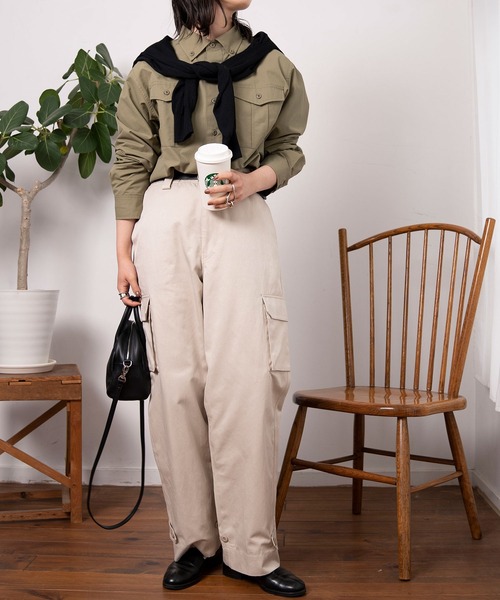 INTERPLAY(インタープレイ)の「【INTERPLAY x AYUMI】M47 type CARGO PANTS(UNISEX)(カーゴパンツ・レディース・ブラック/グレイッシュベージュ・FREE)」の15枚目の写真