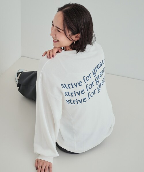 Cutie Blonde(キューティーブロンド)の「【S-LL/洗える】大人カジュアルコーデに プリントアソート 切替ドルマンスウェット(スウェット・レディース・アイボリー系/グレー系1/チャコール/ネイビー系3/ワイン系6/ホワイト系その他6・01/02/03/04)」の2枚目の写真