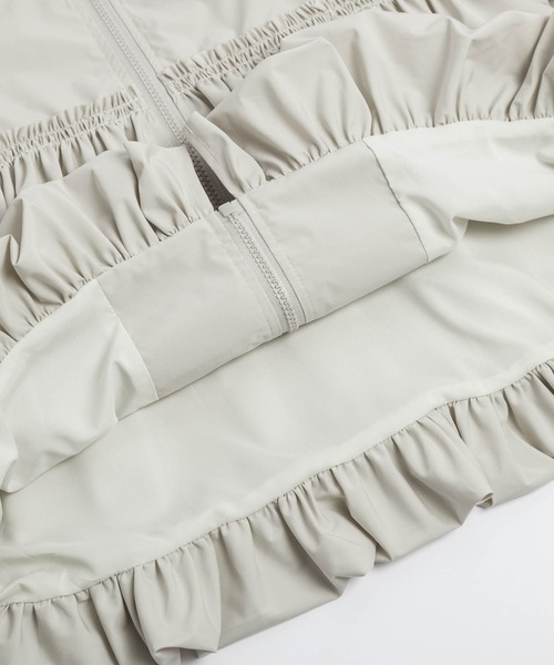 90's「Vintage」 SILK White ギャザー ブルゾン 幅広 短丈 90's「Vintage」 SILK White ギャザー ブルゾン 幅広 短丈