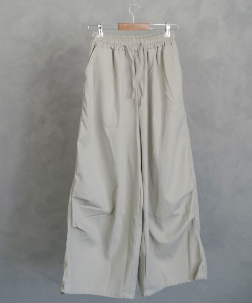 Shoowtime(ショウタイム)の「Knee tuck super wide pull on pants / ニータックスーパーワイドプルオンパンツ(その他パンツ・メンズ・グレイッシュベージュ/ブラック/カーキ・MEDIUM/LARGE/X-LARGE)」の19枚目の写真