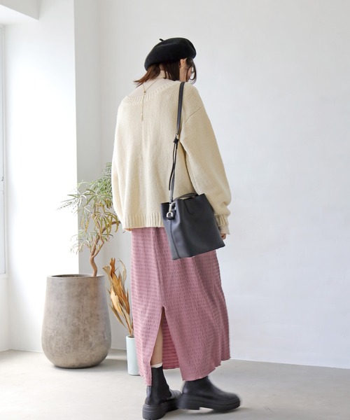 Crisp（クリスプ）の「2wayリボンニットカーディガン（ニット/セーター・レディース・レッド/アイボリー/グレイッシュベージュ・FREE）」の5枚目の写真