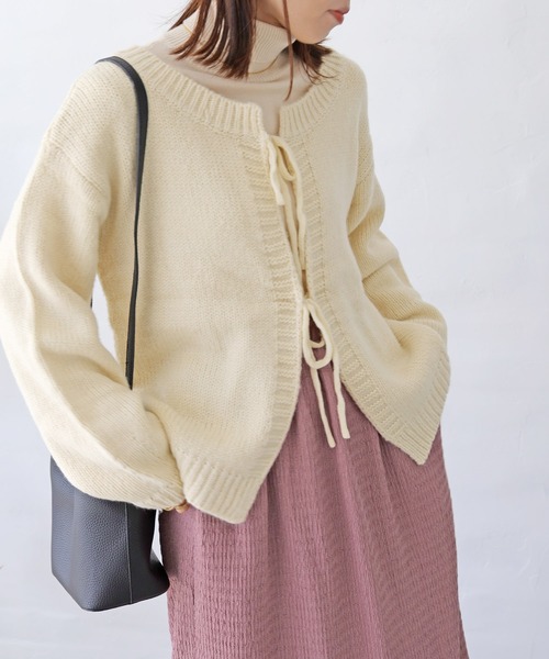 Crisp（クリスプ）の「2wayリボンニットカーディガン（ニット/セーター・レディース・レッド/アイボリー/グレイッシュベージュ・FREE）」の11枚目の写真