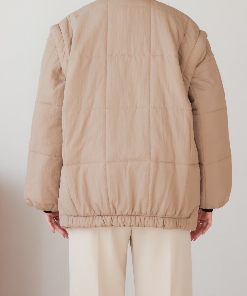 Bab（バブ）の「袖取り外し2WAYミドルキルティングジャケット（ダウンジャケット/コート・レディース・ベージュ/アイボリー/ブラック・M）」の17枚目の写真