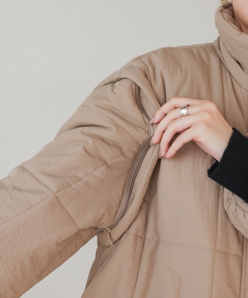 Bab（バブ）の「袖取り外し2WAYミドルキルティングジャケット（ダウンジャケット/コート・レディース・ベージュ/アイボリー/ブラック・M）」の5枚目の写真