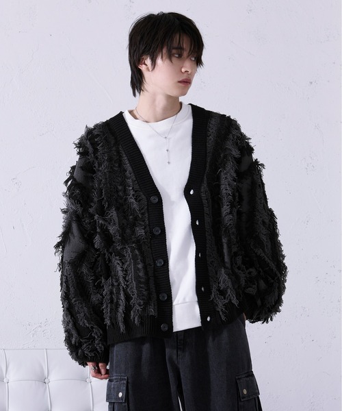 Ellno Loset(エルノロゼット)の「フリンジジャガードカーディガン(カーディガン/ボレロ・メンズ・ブラック/ブルーグレー・SMALL/MEDIUM/LARGE)」の4枚目の写真