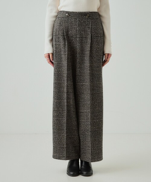 DRESKIP(ドレスキップ)の「◆センタープレスできれい見え あったか 柄アソート タックワイドパンツ【SHOO WARM】(その他パンツ・レディース・ダークブラウン系1/ライトグレー系4/ブラック系4・04/03/02/01)」の15枚目の写真